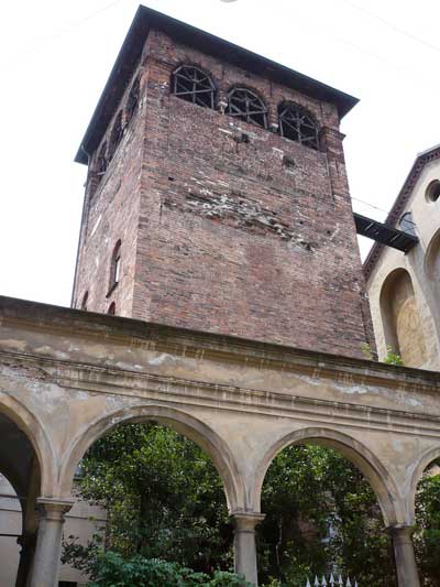 Torre carceres Milano