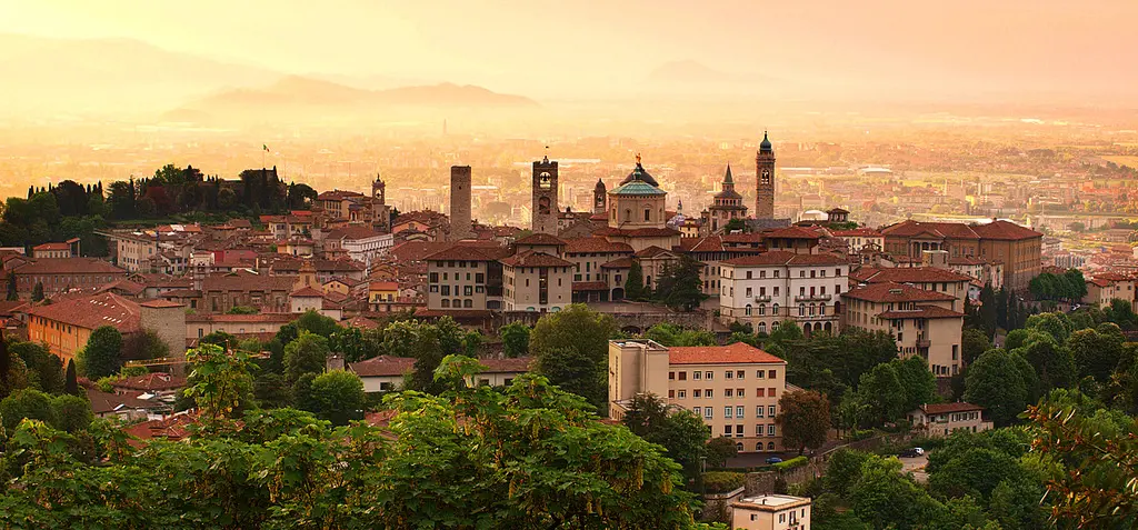 Upper or lower city, as long as it is Bergamo 1 Bergamo city
